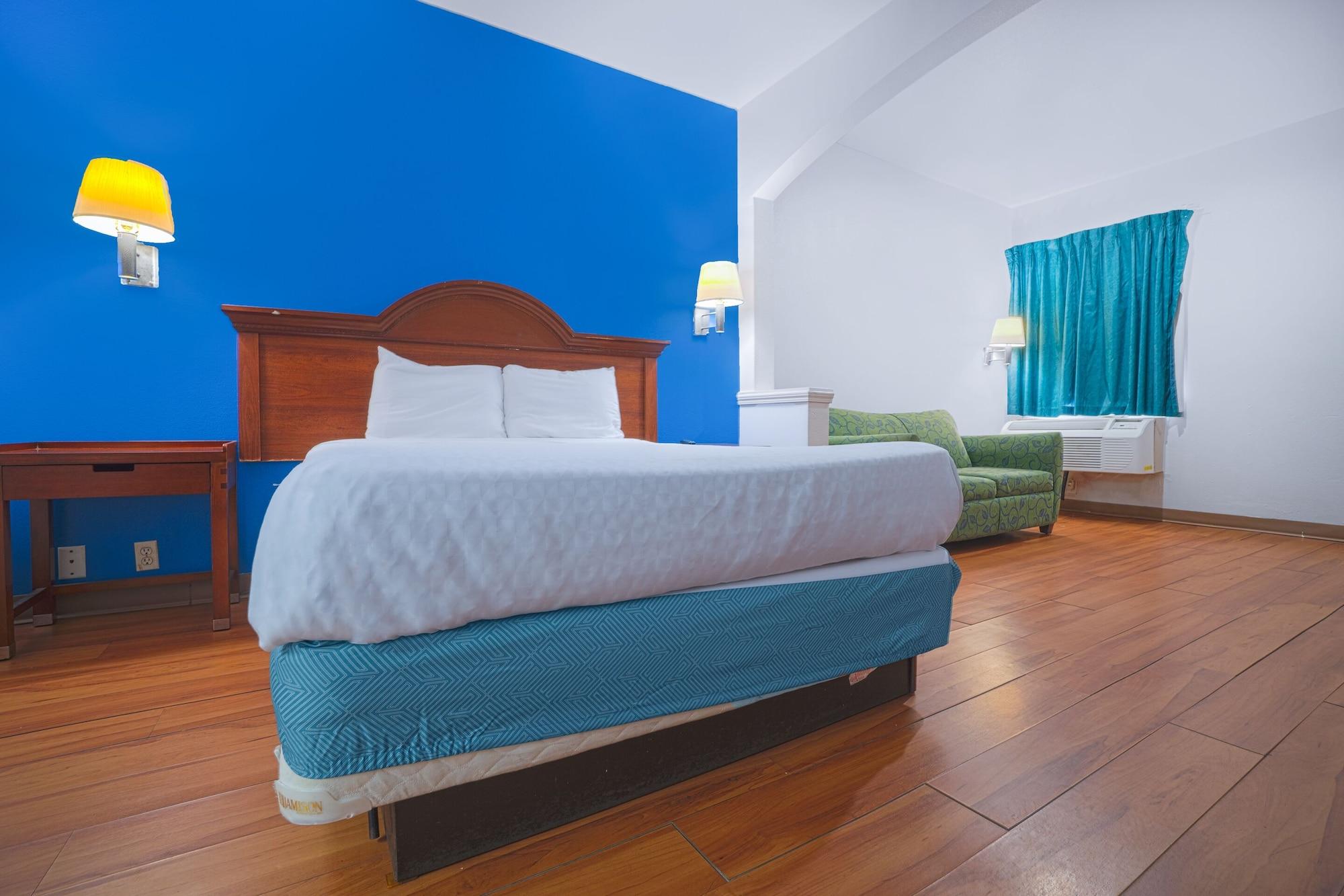 Motel 6 Galveston Seawall - photo 19
