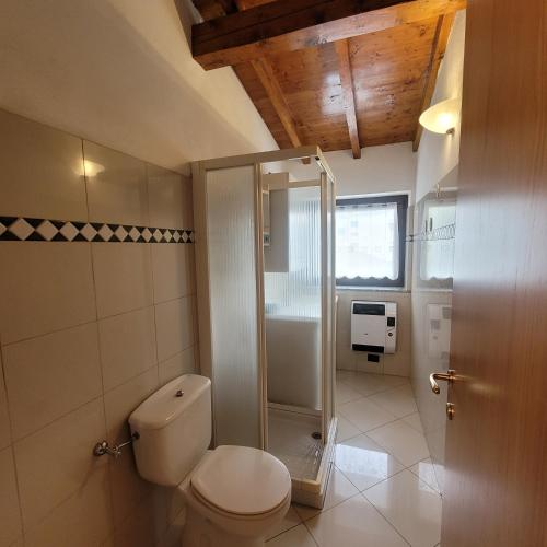 Villa Dall'Angelo Attico Mountain Lake Endine Hospitality — 4-Star Luxury Hotel in Endine, Italy