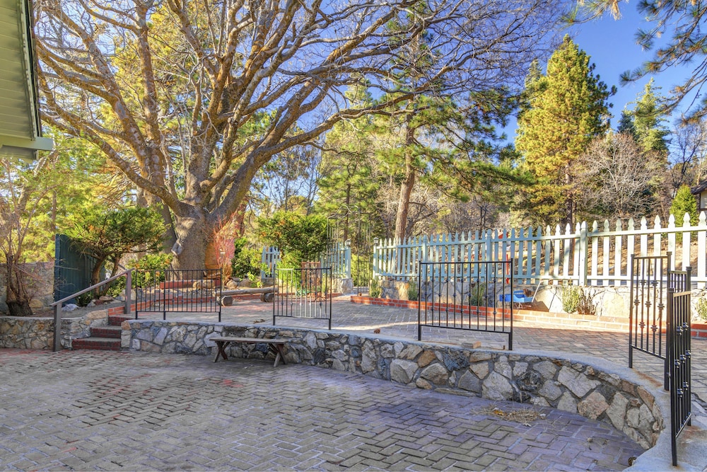 The Sky View Inn - photo 53