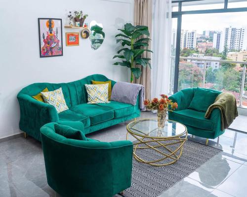 Trendy Serviced 1Br Retreat City Views