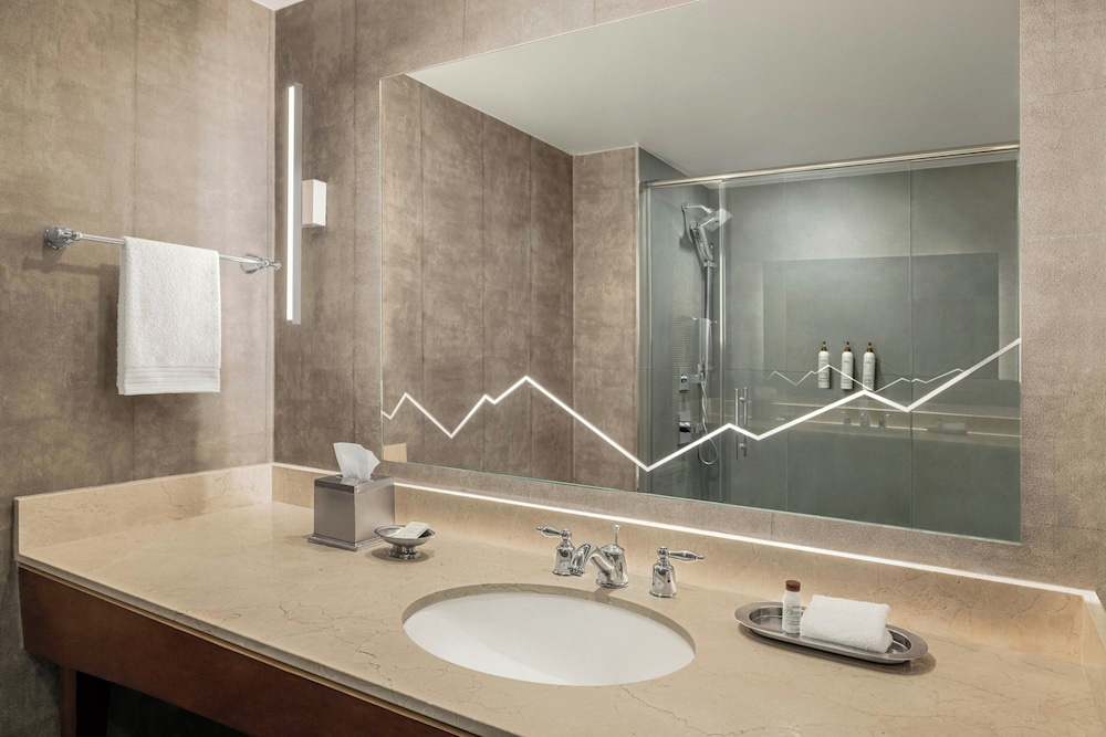 Renaissance Denver Hotel & Conference Center - photo 26