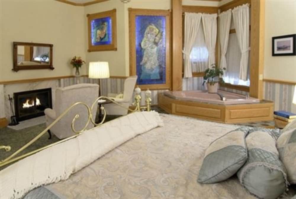 Old Rittenhouse Inn - photo 22