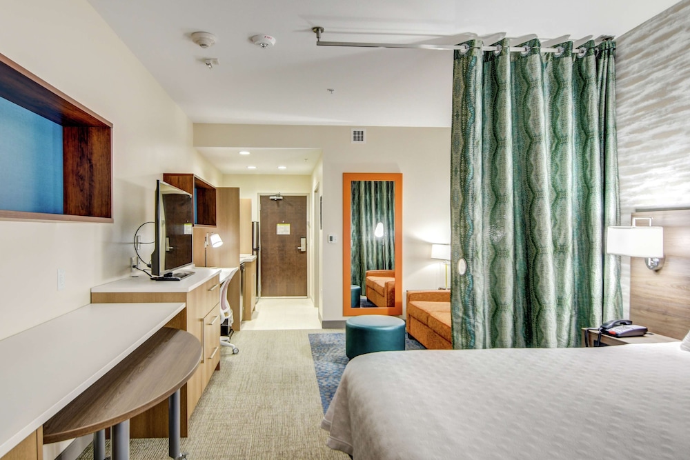 Home2 Suites by Hilton Foley - photo 16