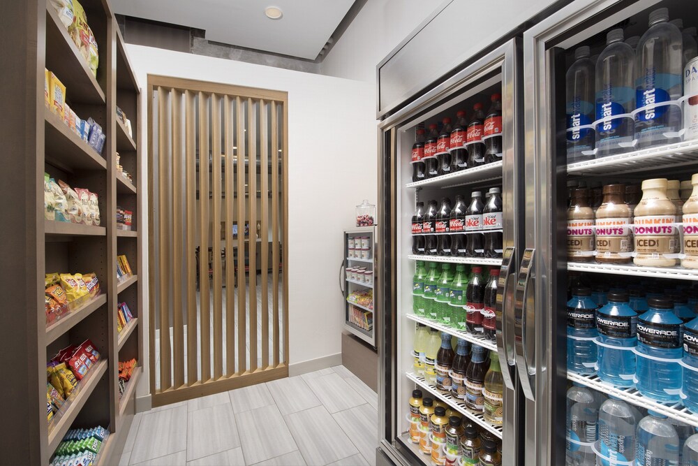 Holiday Inn Express and Suites North Brunswick by IHG - photo 20