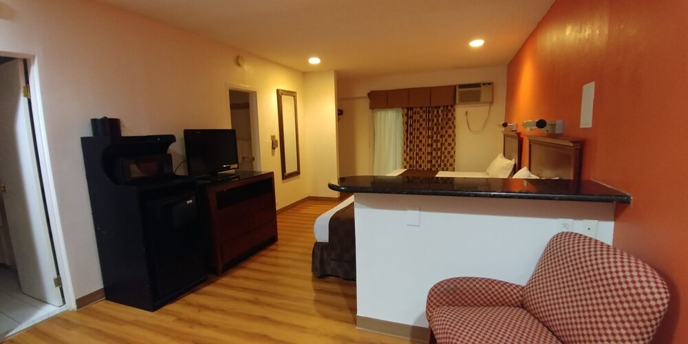 Motel 6 Lexington Park MD - photo 7