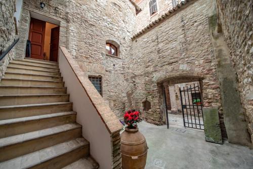 Saint Francis Apartment — 4-Star Luxury Hotel in Assisi, Italy