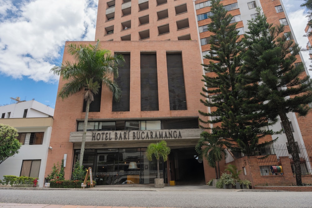 Hotel Bari Bucaramanga By OxoHotel — 4-Star Luxury Hotel in Bucaramanga, Colombia
