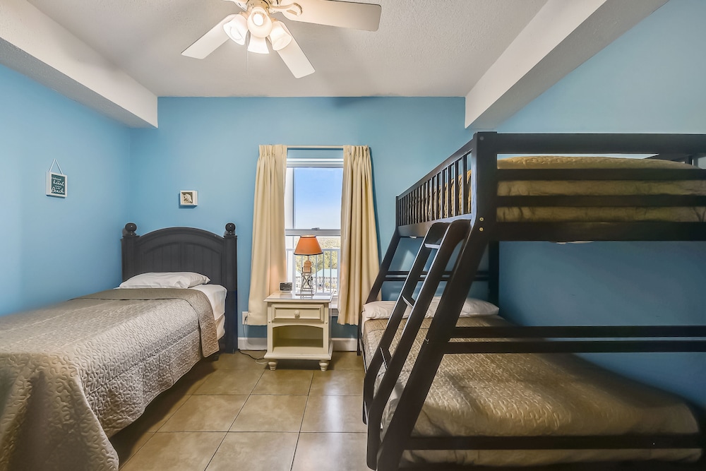 Twin Palms by Book That Condo — Panama City Beach — photo 2
