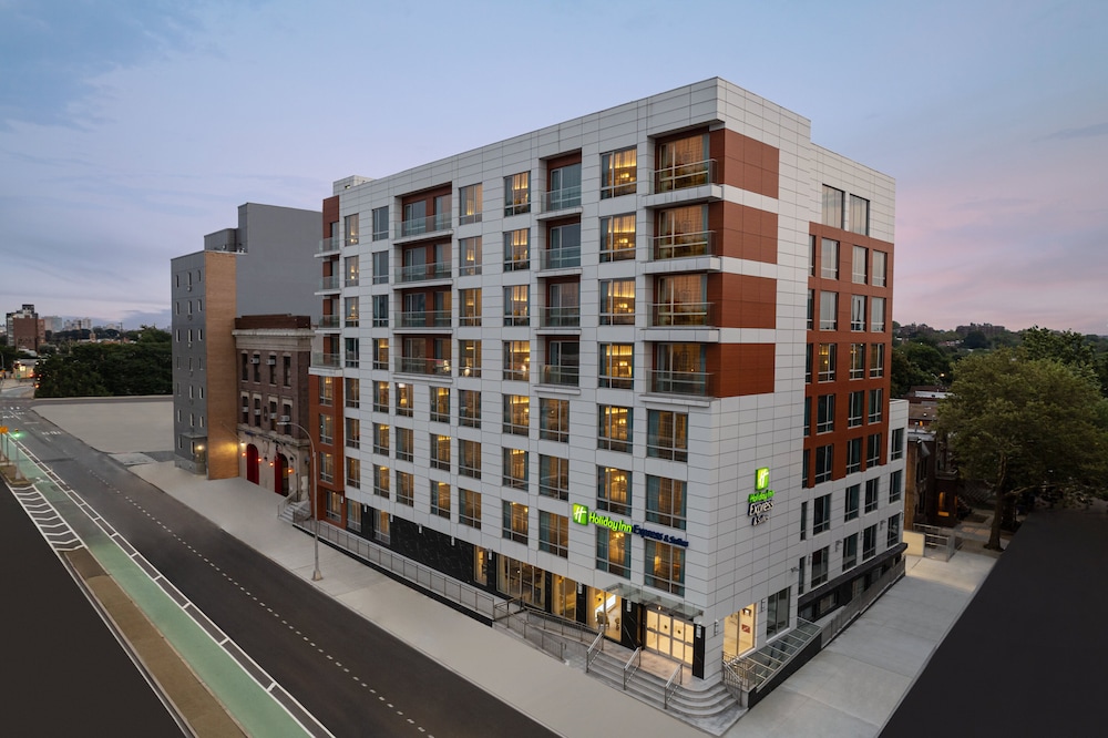 Holiday Inn Express & Suites Woodside LaGuardia Airport by IHG - photo 40