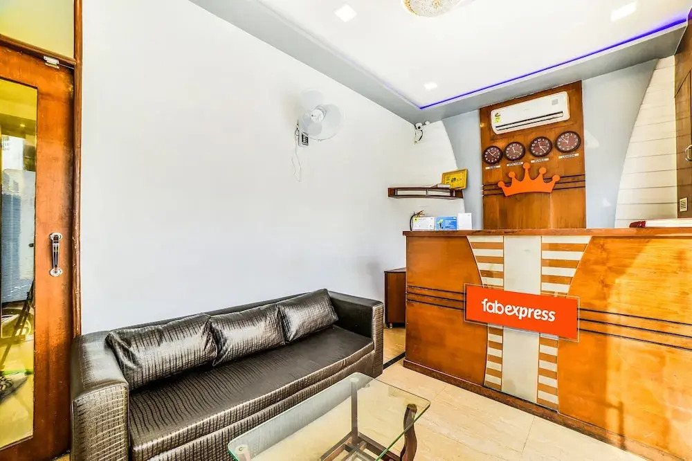 Fabexpress Bently Palace - last minute hotel in Mumbai