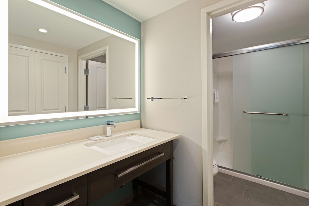 Homewood Suites by Hilton Panama City Beach - photo 23