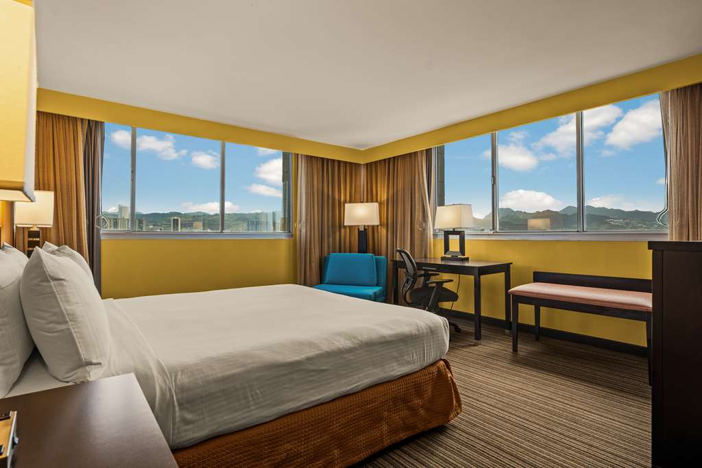 Best Western The Plaza Hotel Honolulu Airport Free Breakfast - photo 22