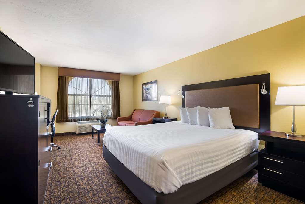 Best Western Escondido Hotel - photo 23