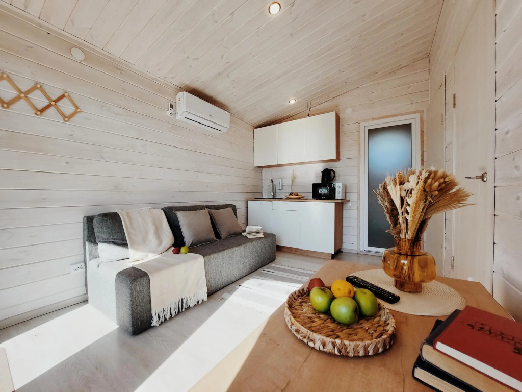 Buhta - carbon neutral hotel in Laishevo