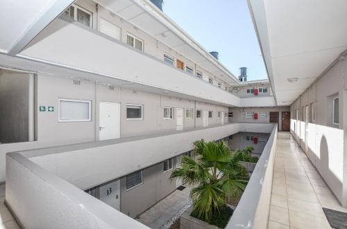 29 Sandringham Mouille Point
