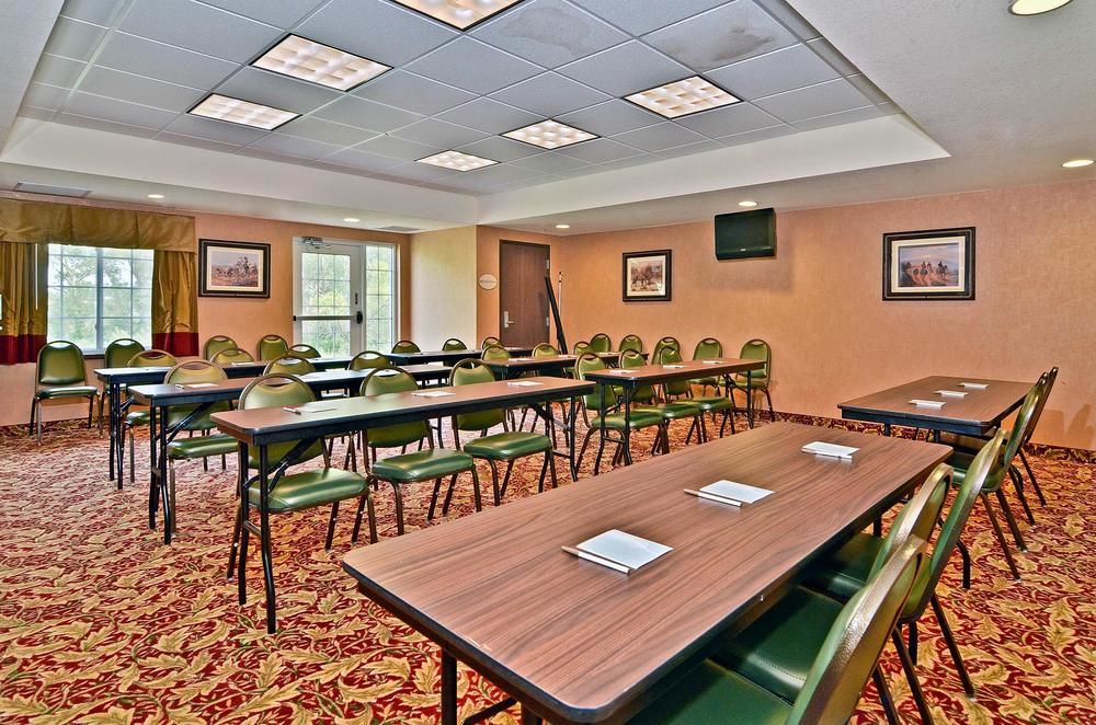 Motel 6 Park City KS - photo 17