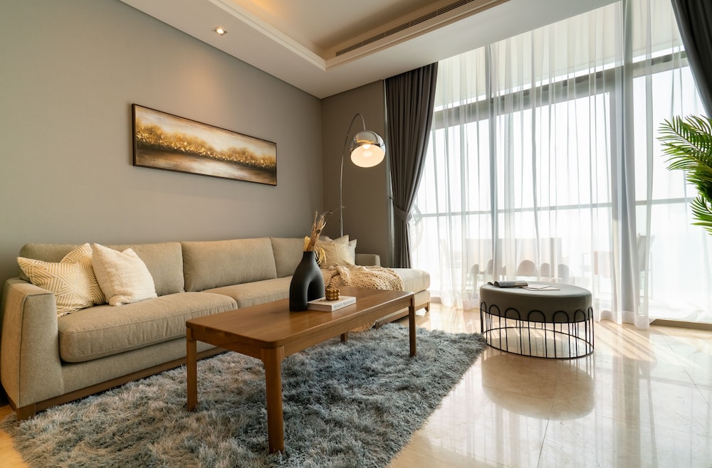HiGuests TH8 Tower - carbon neutral hotel in Dubai