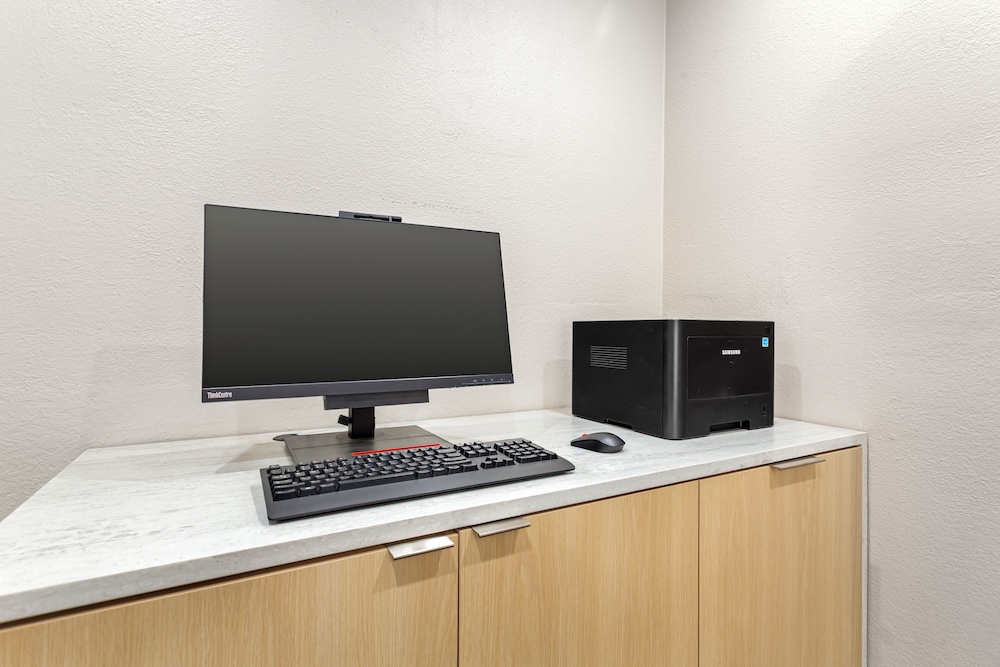 MainStay Suites Tampa Moffitt USF - photo 20