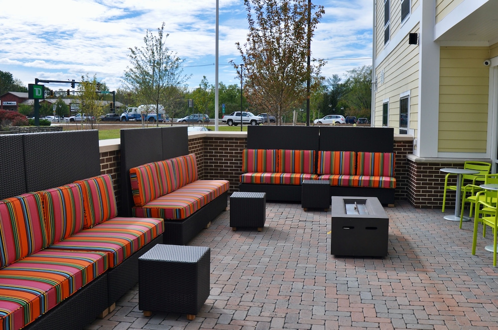Home2 Suites by Hilton North Conway - photo 82