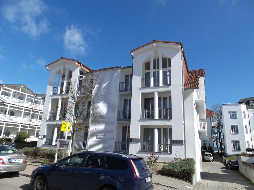 strandnahe FeWo mit 2 Schlafzimmern und Balkon Villa Strandidyll Binz — 4-Star Luxury Hotel in Ostseebad Binz, Germany