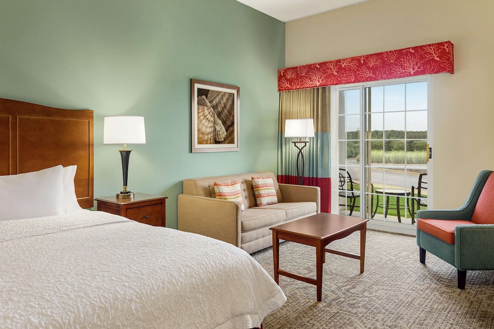 Hampton Inn & Suites Outer Banks Corolla - photo 35