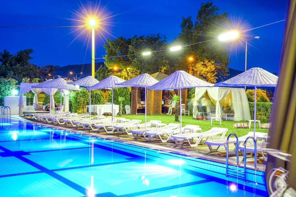 Aloria Garden Hotel — 4-Star Luxury Hotel in Erdek, Turkey