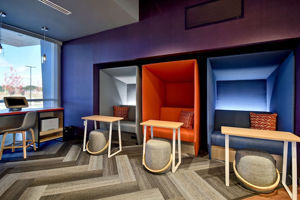 Tru by Hilton Concord - photo 3