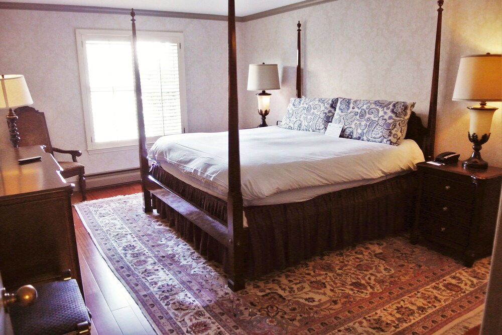 Cow Hollow Suites - photo 11