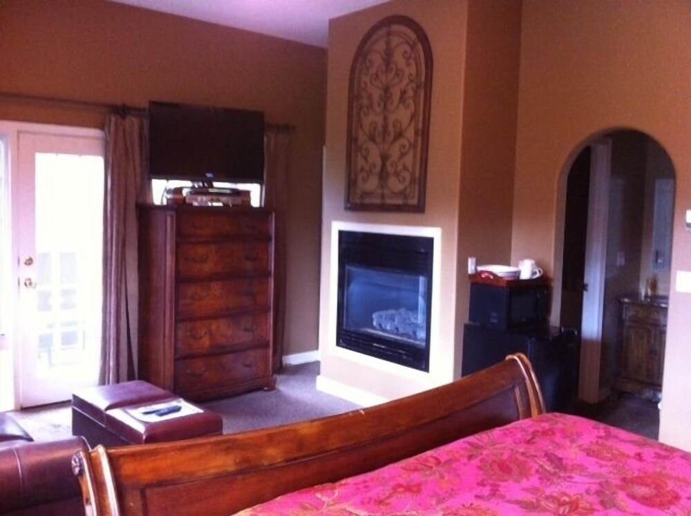 Breckenridge Boutique Hotel - photo 13