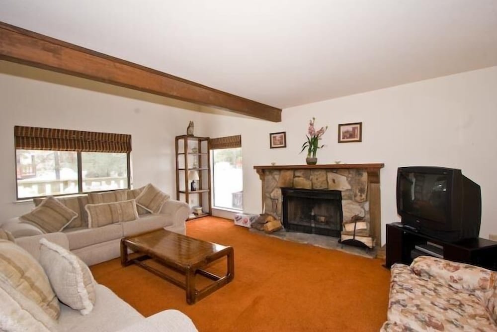 3397 Pinehill Road - photo 10