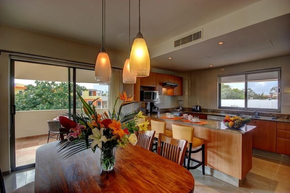Riviera Maya Suites
