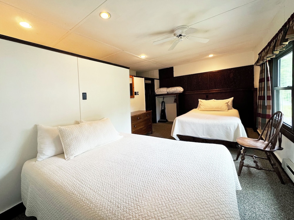 Mountain Springs Lake Resort - photo 81
