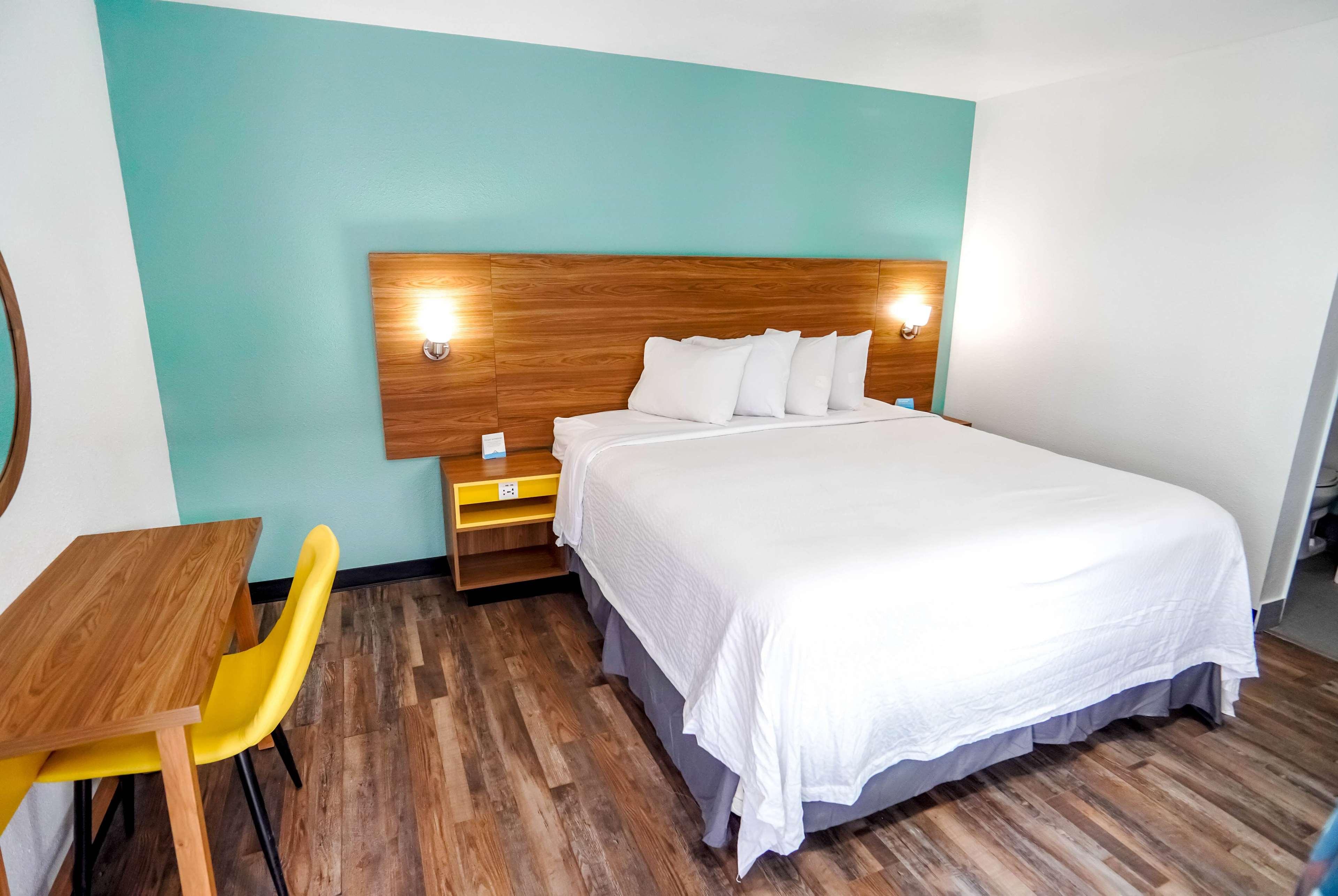 Beyond Stay Hotel - photo 16