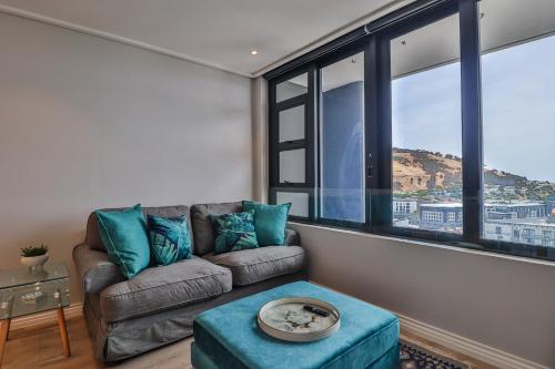 Sixteen on Bree 2015 by CTHA — 4-Star Luxury Hotel in Cape Town, South Africa