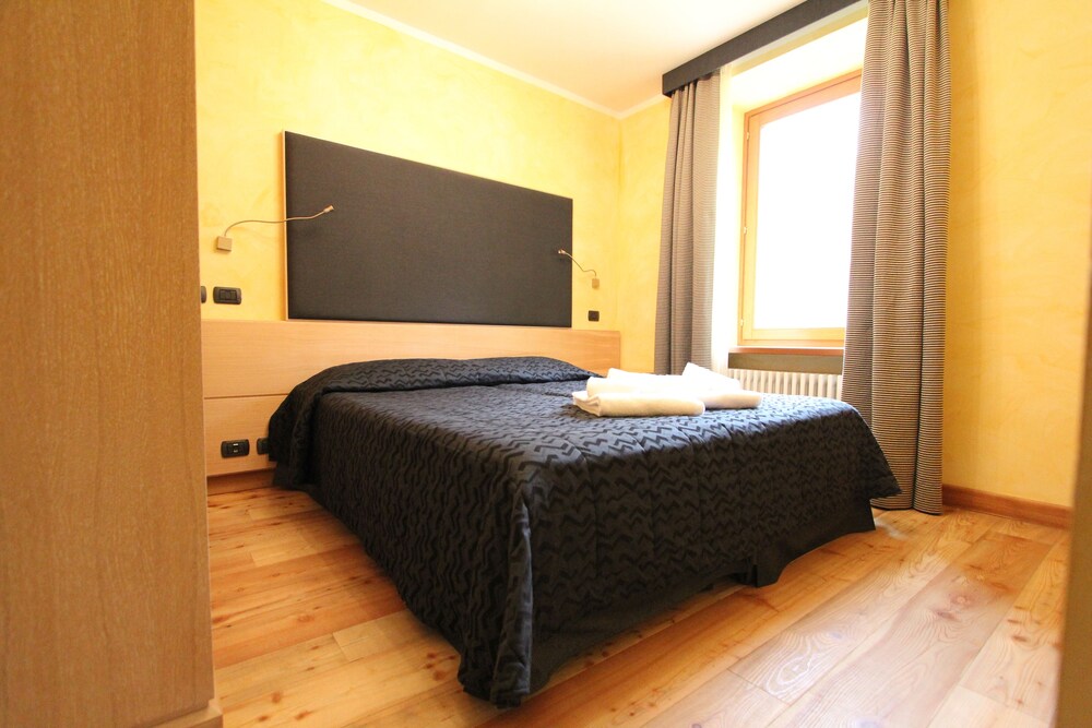 La Casa del Maestro — 4-Star Luxury Hotel in Pragelato-Rua, Italy