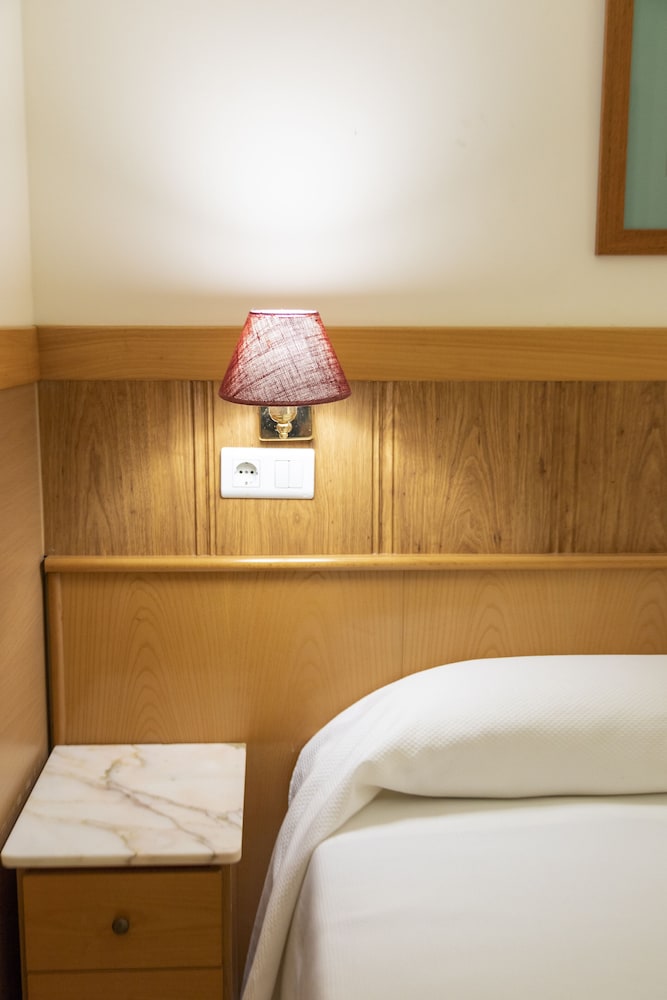 Hotel Ría de Suances in Suances, Spain