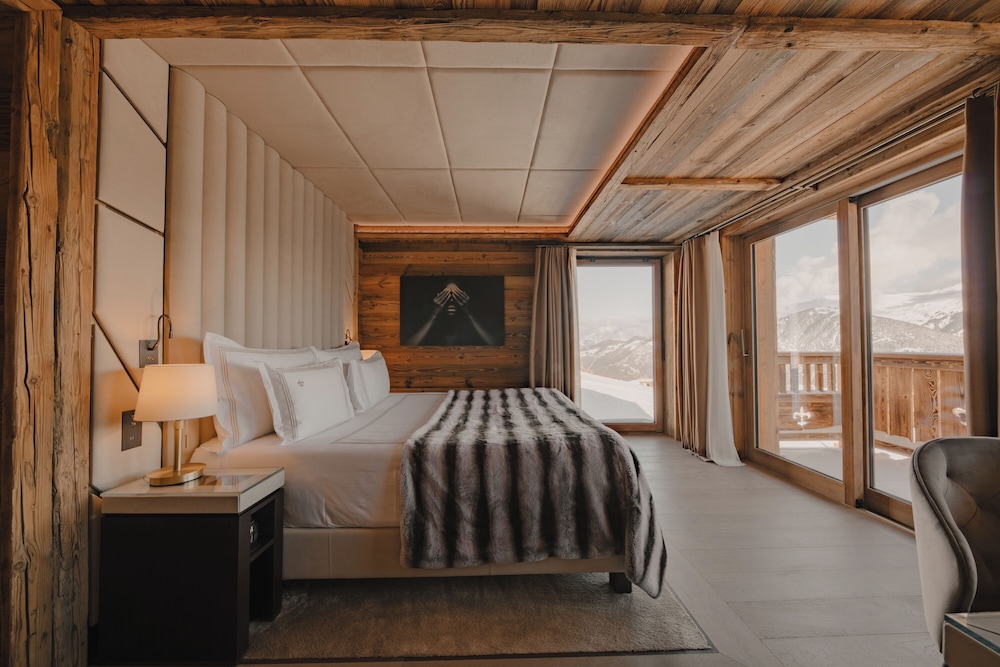 Ultima Hotel Courchevel — Courchevel — photo 3