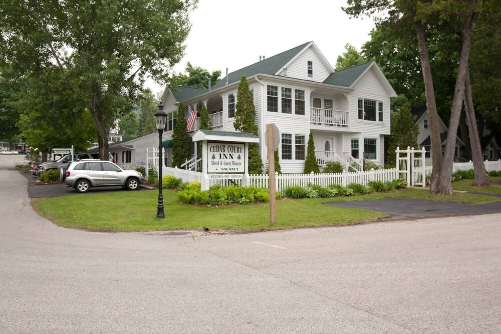 Cedar Court Inn - photo 52