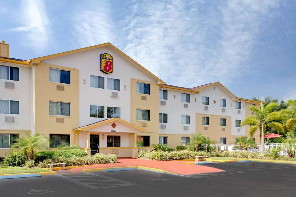 Super 8 by Wyndham Clearwater St. Petersburg Airport in Clearwater, United States