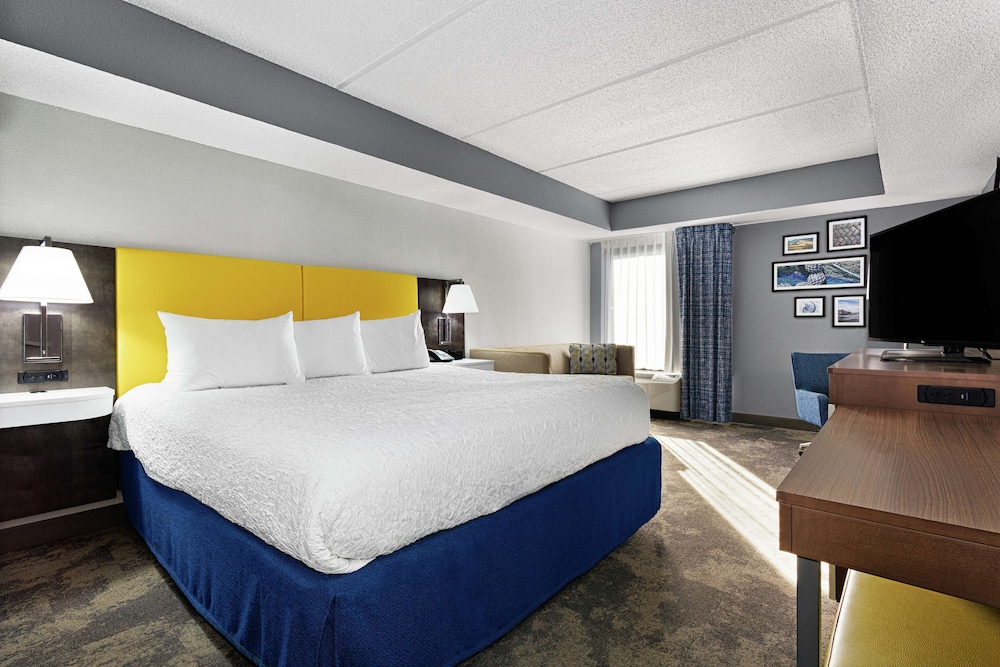 Hampton Inn Amelia Island at Fernandina Beach - photo 14