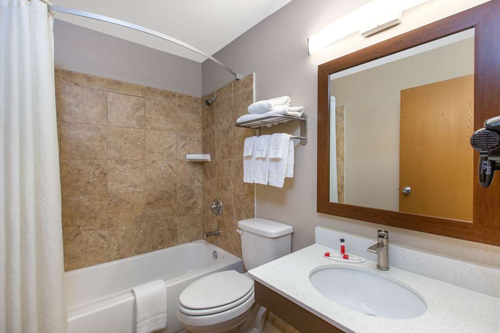 Super 8 by Wyndham Chattanooga Lookout Mountain TN - photo 13