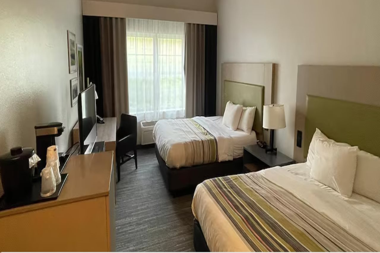 Travelodge by Wyndham Knoxville West - photo 33