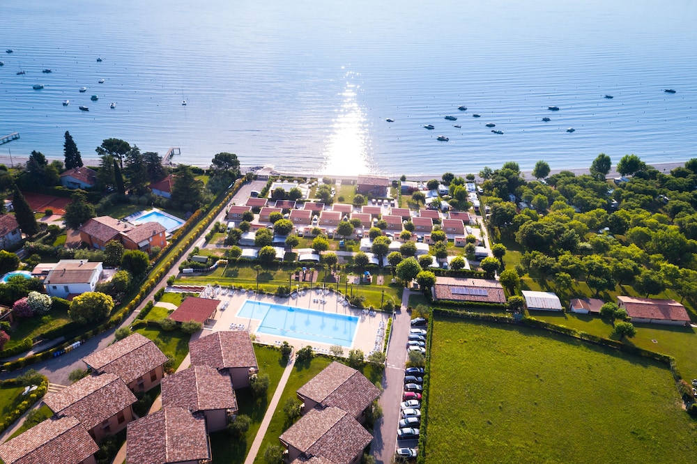 Onda Blu Resort - last minute hotel in Manerba Del Garda
