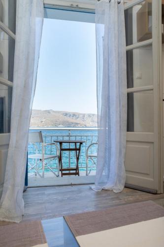 Artemis Suite — 4-Star Luxury Hotel in Agia Marina, Greece
