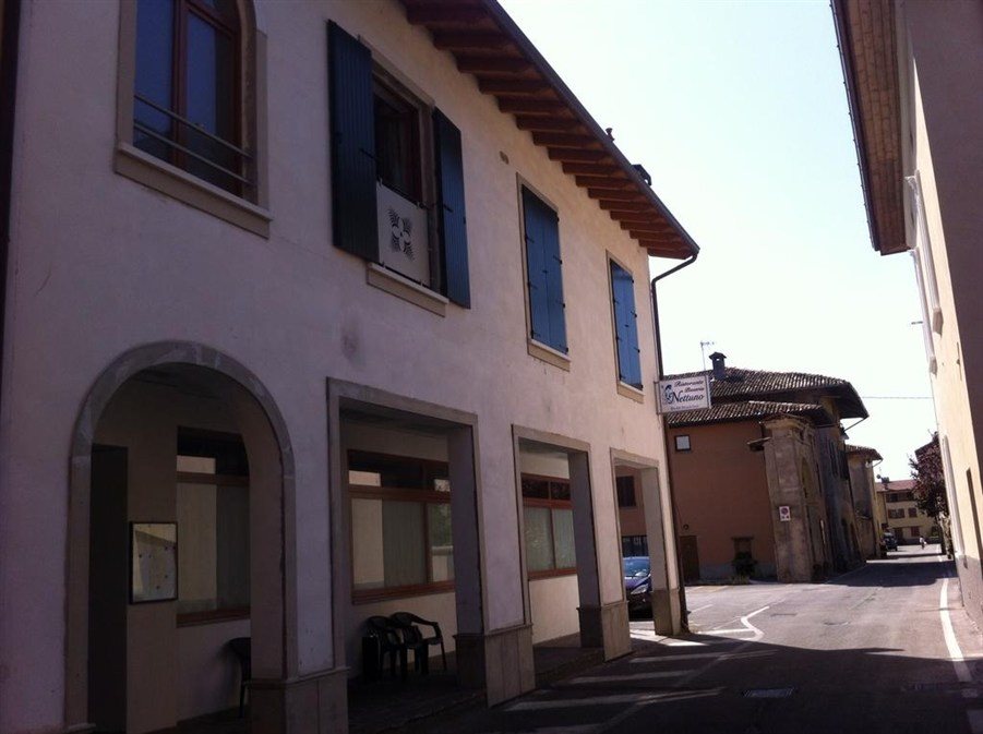 Bed & Breakfast Nettuno — 4-Star Luxury Hotel in Comun Nuovo, Italy
