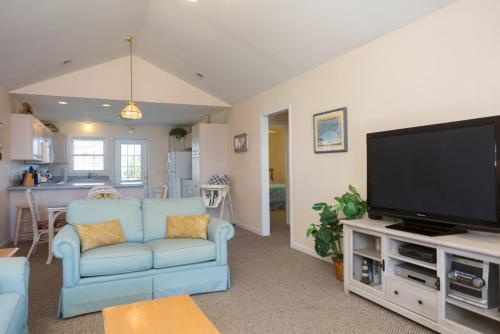 No Worries by Oak Island Accommodations - photo 26