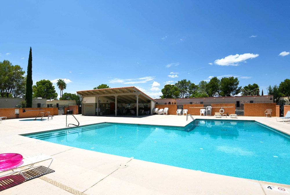 Green Valley Townhome w Resort Amenities - photo 14
