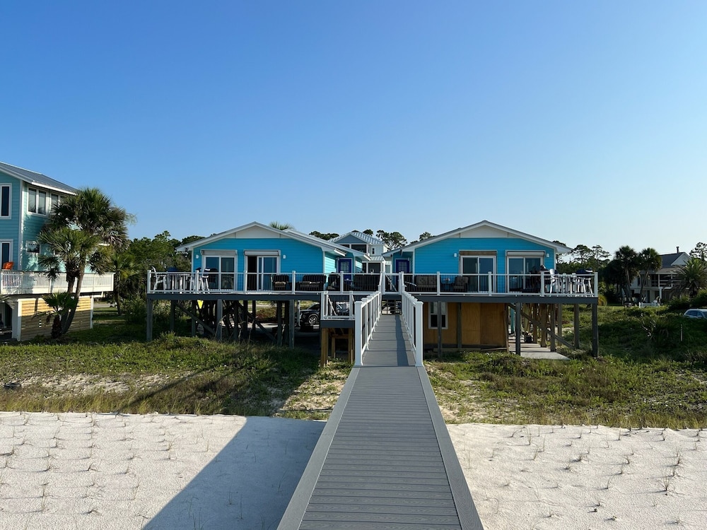 What a View - carbon neutral hotel in Port Saint Joe