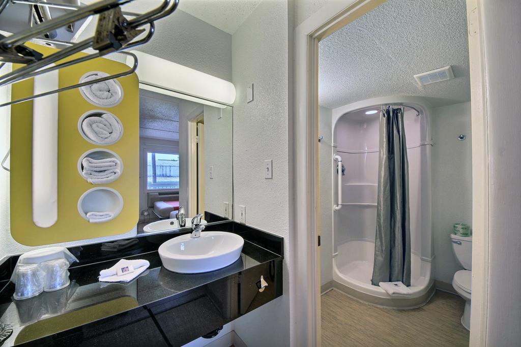 Ocean Inn South Padre Island - photo 30