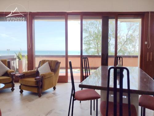 Appartamento La Vela RC26 — 4-Star Luxury Hotel in Roseto Degli Abruzzi, Italy